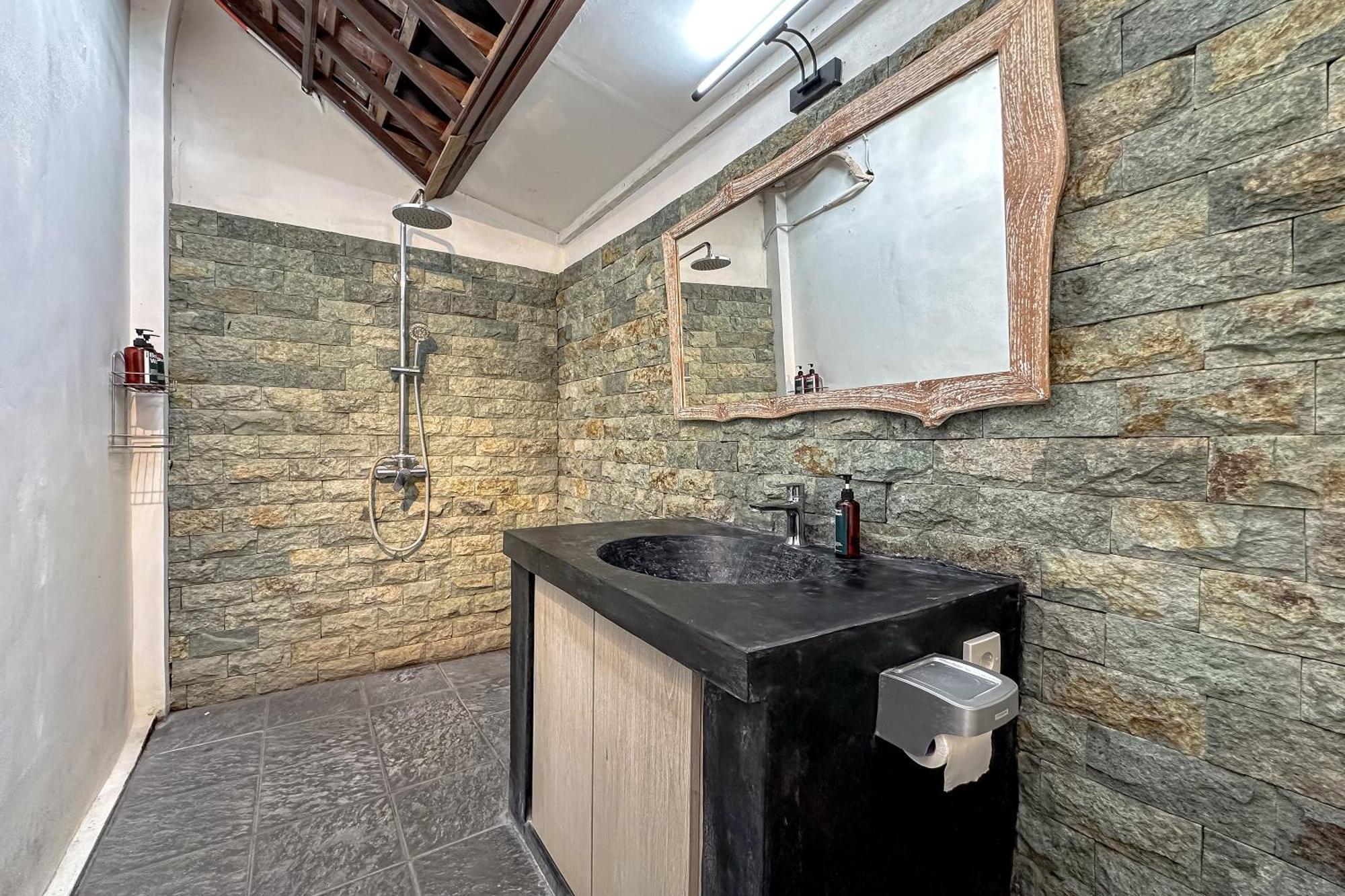 Rocko Villa